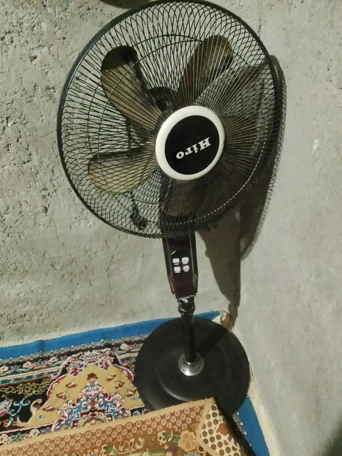 پنکه زمینی|پنکه و تصفیهکنندهٔ هوا|زاهدان, |دیوار