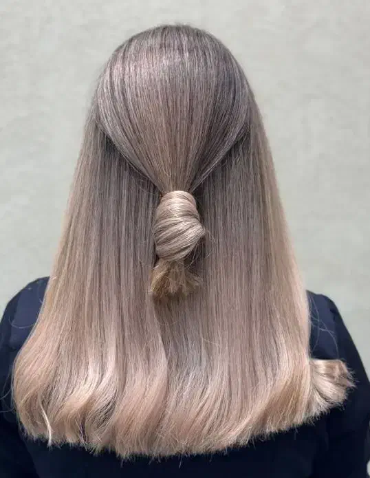 با هر بودجه ای که داری موهاتو رنگ و لایت کن|خدمات آرایشگری و زیبایی|صدرا-فارس, فاز ۱|دیوار