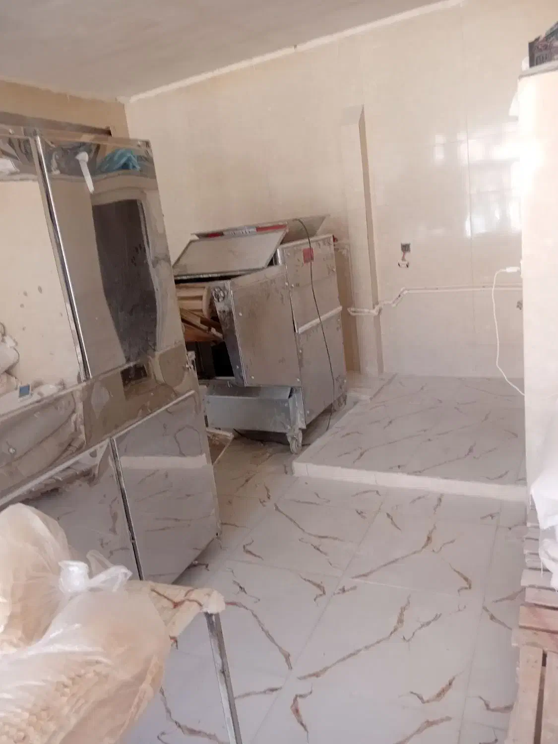 فروش دستگاه های نانوای تونلی تمام اتومات ۶ماه کار|ماشین‌آلات صنعتی|سارال, |دیوار