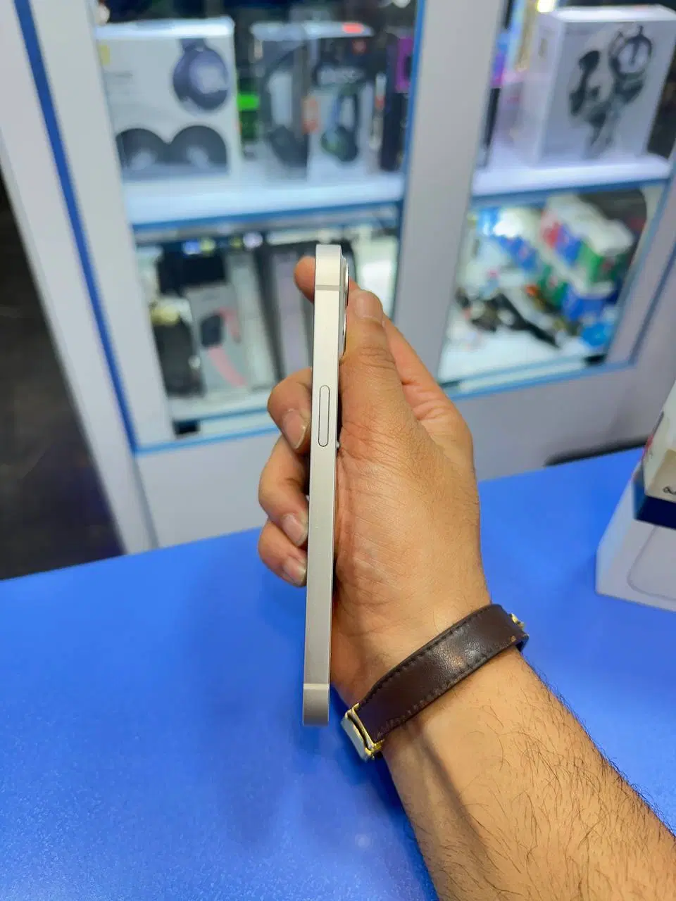 iphone 13|موبایل|بندر انزلی, پردیس|دیوار