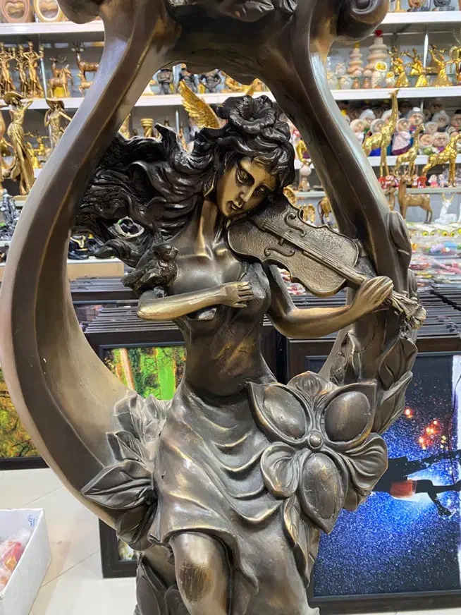 ساعت کنار سالنی جذاب|ساعت دیواری و تزئینی|مشهد, مصلی (کارمندان اول)|دیوار