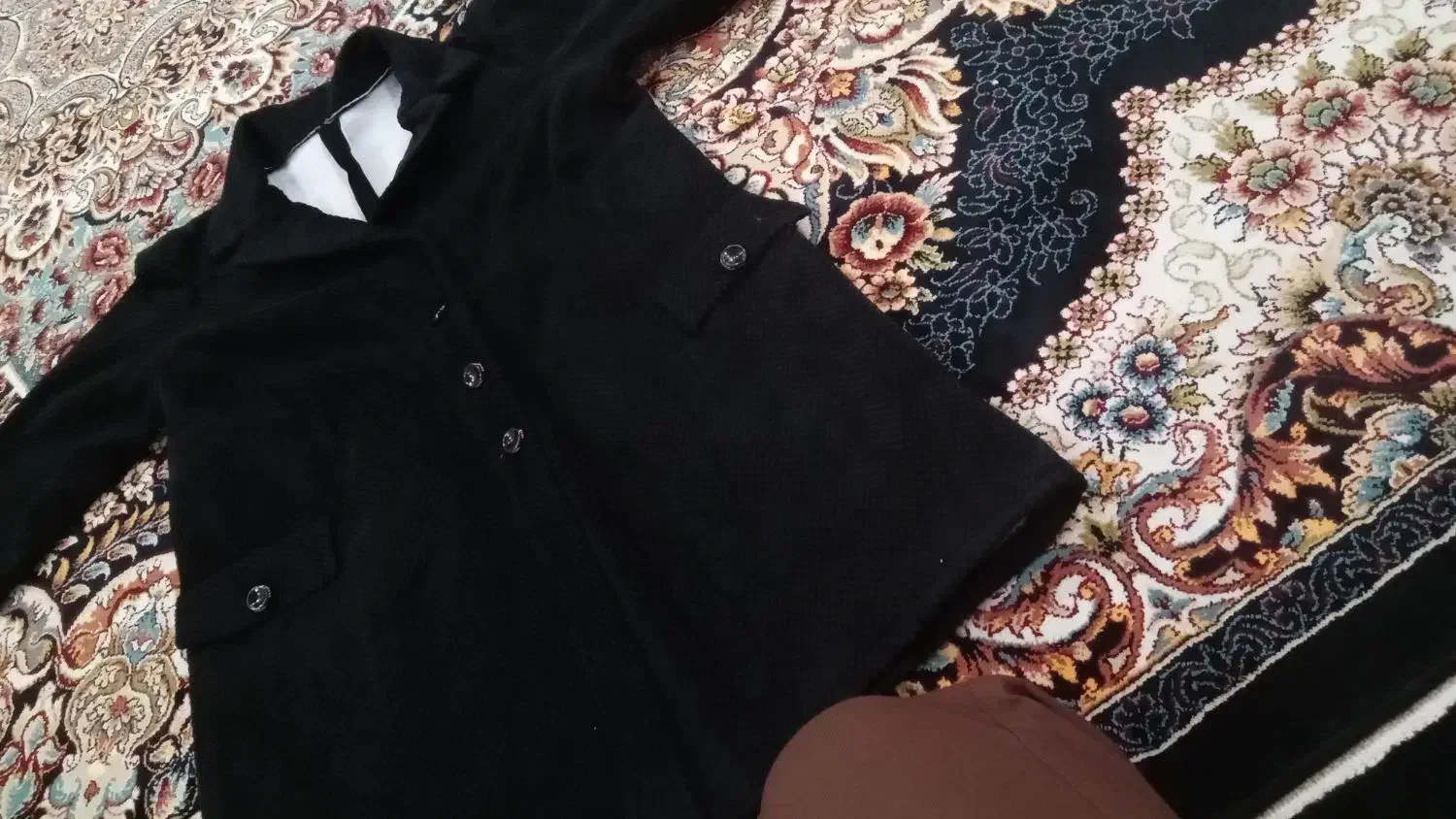 پالتو وچندتا مانتو|لباس|خرم‌آباد, |دیوار