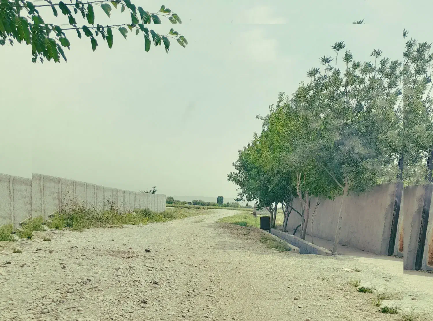 قطعه ۵۰۰ متری با سند فقط ۲۰۰ میلیون قرمزتپه فوری|فروش زمین و ملک کلنگی|شریف‌آباد, |دیوار