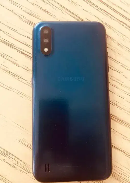 A01 cor|موبایل|بروجرد, |دیوار