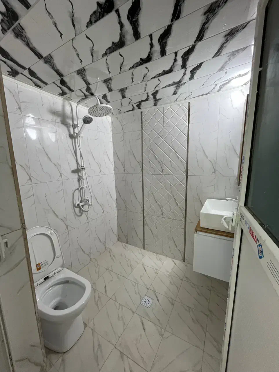 خانه ویلایی ۱۱۰ متر|فروش خانه و ویلا|قم, تولید دارو و یخچال|دیوار