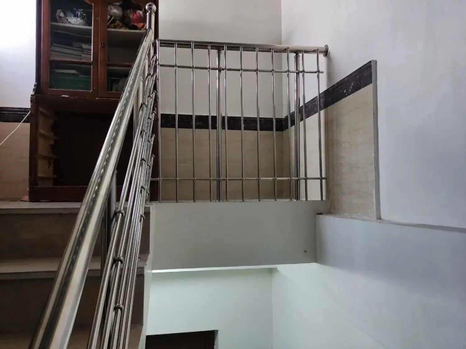 نرده پله|خدمات پیشه و مهارت|بروجرد, |دیوار