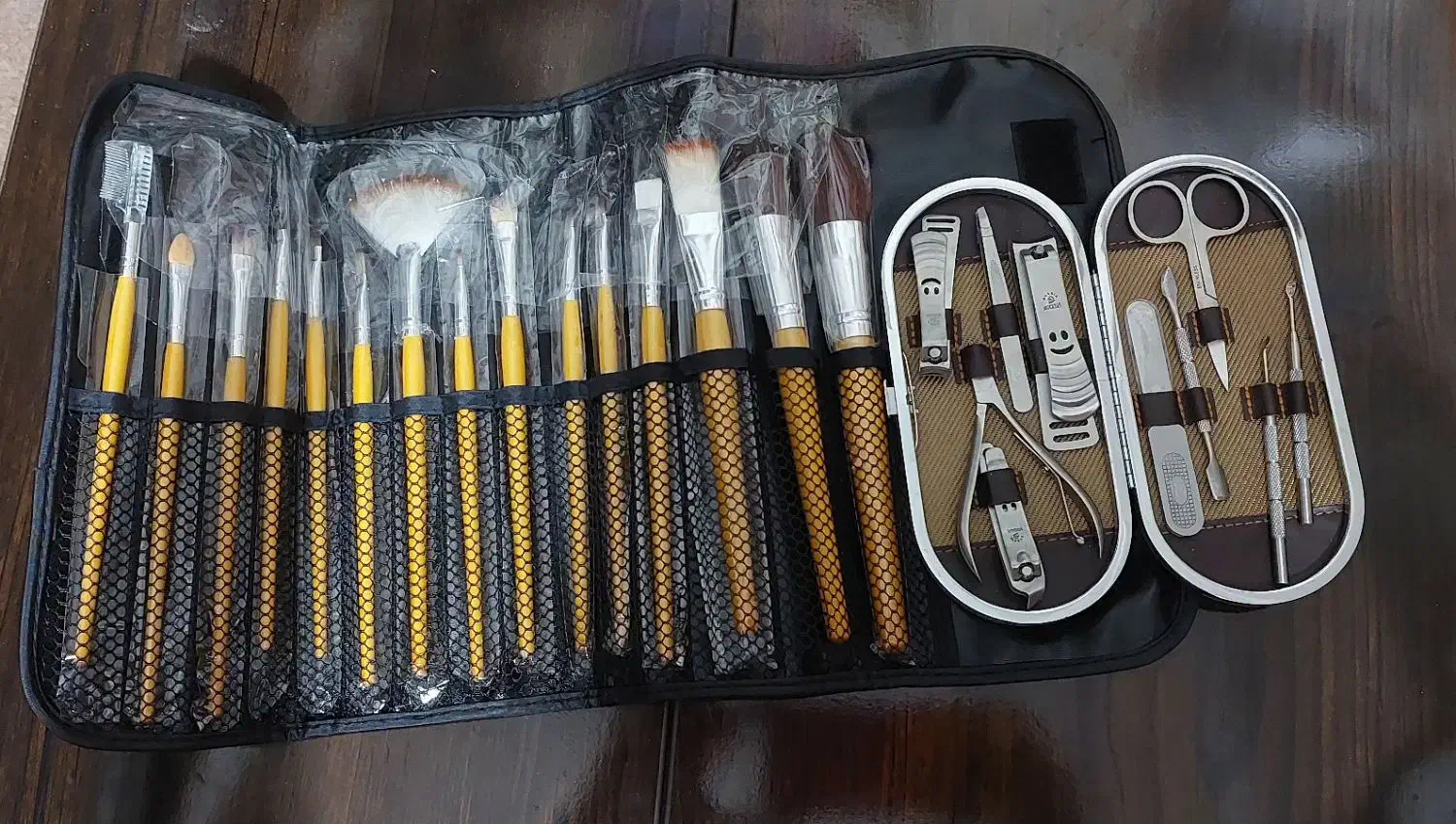 فروش تعدادی وسایل کاشت ناخن|آرایشی، بهداشتی، درمانی|شیراز, جوادیه|دیوار