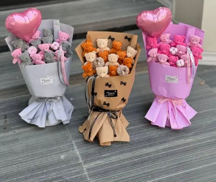 دسته گل روبانی، عروسک|گل مصنوعی|شیراز, فرودگاه شهید دستغیب شیراز|دیوار