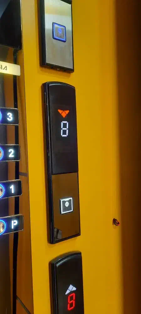 آسانسور و بالابر|ماشین‌آلات صنعتی|بم, |دیوار