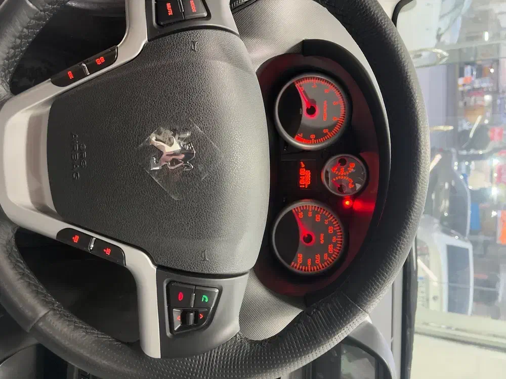 207 پانا مدل 1404 برج 10|خودرو سواری و وانت|دورود, |دیوار