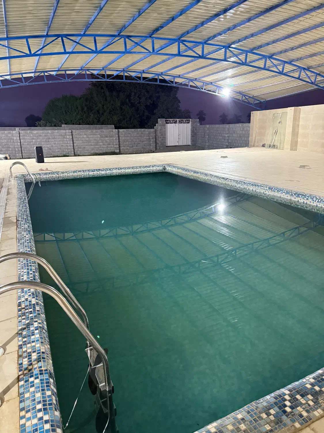 استخر پشته گوربند سرخیابون|اجارهٔ کوتاهمدت ویلا و باغ|میناب, |دیوار