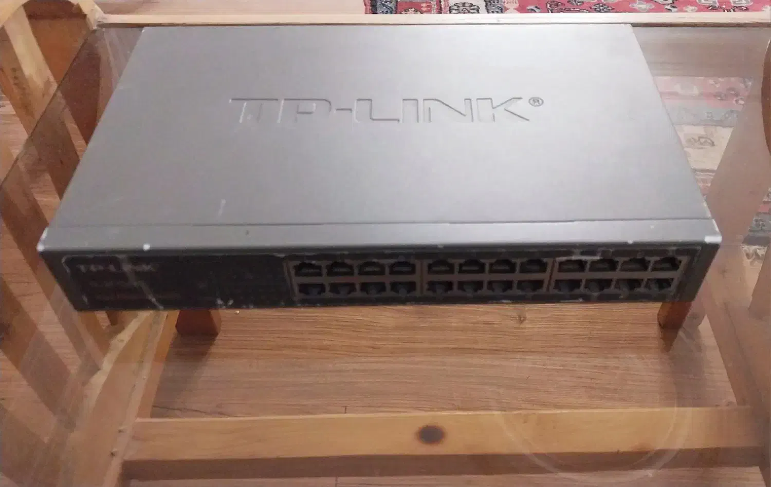 سوییچ شبکه ۲۴پورت و مقداری کابل شبکه ۳،۵و۱۰ متری|مودم و تجهیزات شبکه|مشهد, هنرستان|دیوار