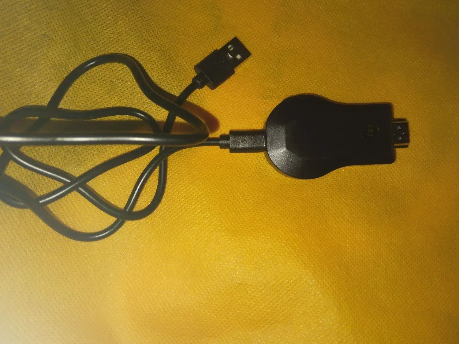 کروم کست انتقال تصویر به تلوزیون|لوازم جانبی موبایل و تبلت|رشت, منظریه|دیوار