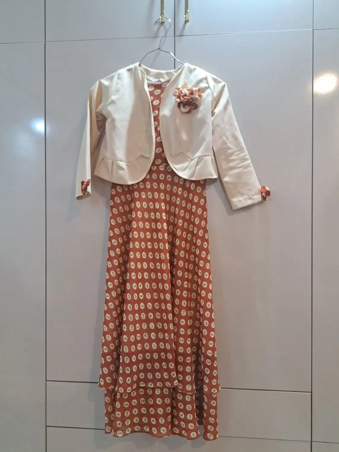 پیراهن مجلسی دخترونه ۹تا ۱۱|کفش و لباس بچه|گناباد, |دیوار