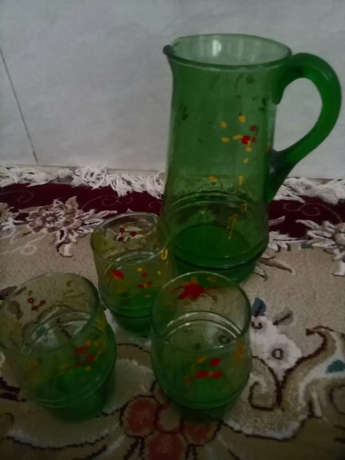 ۱عددپارچ و۳لیوان آک قدیمی برای دهه۵۰هستن|ظروف سرو و پذیرایی|دزفول, |دیوار