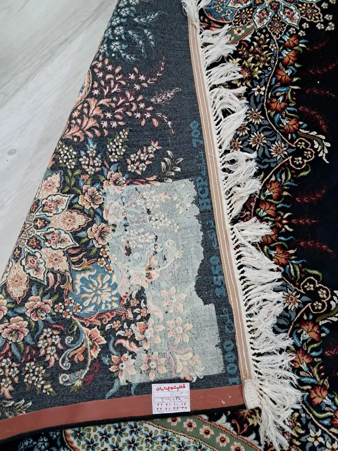 یک جفت فرش ۹متری اهورا۷۰۰شانه تراکم ۲۵۵۰|فرش|ورامین, شهرک مدرس|دیوار