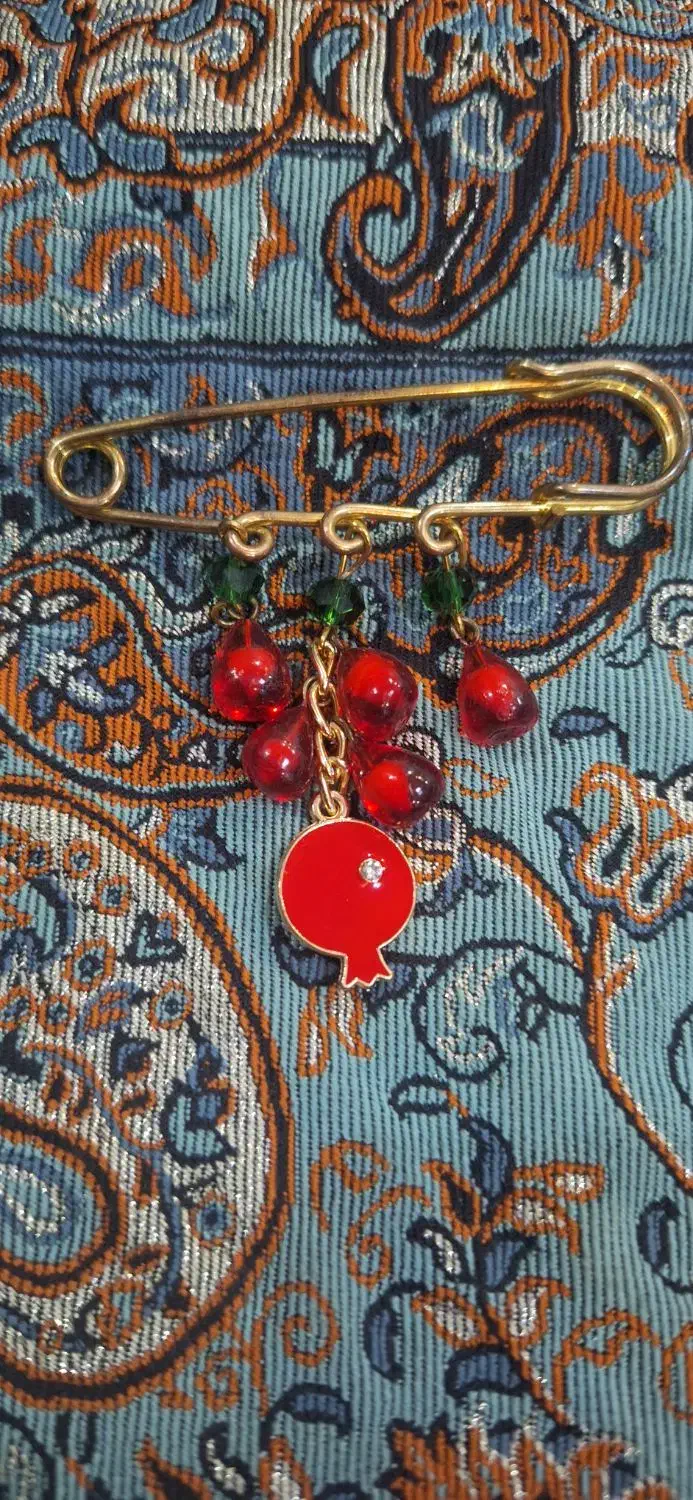 دست بندهای یلدایی|بدلیجات|رباطکریم, رباطکریم|دیوار