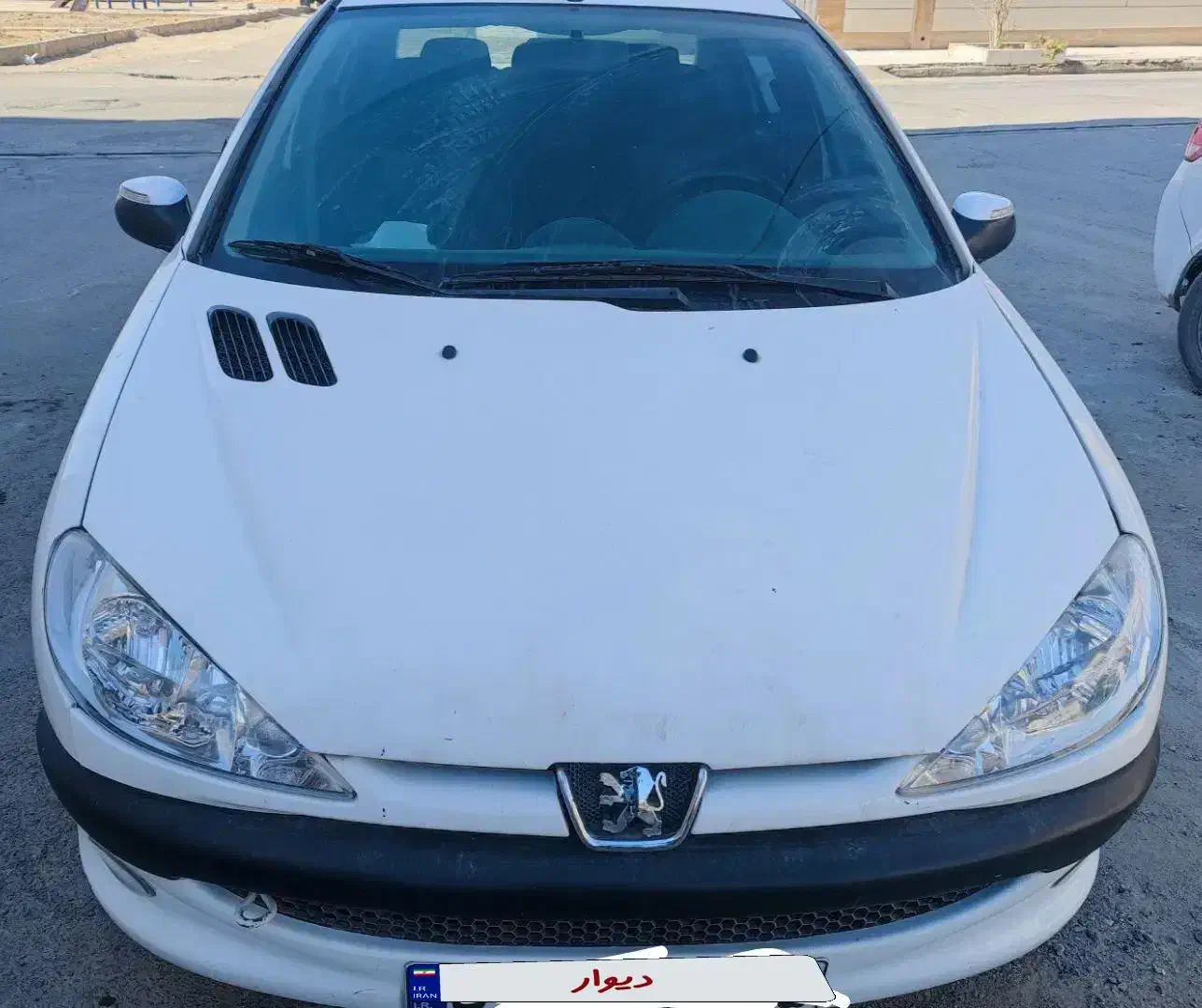 206 SD V8 سفید مدل 90|خودرو سواری و وانت|زاهدان, |دیوار