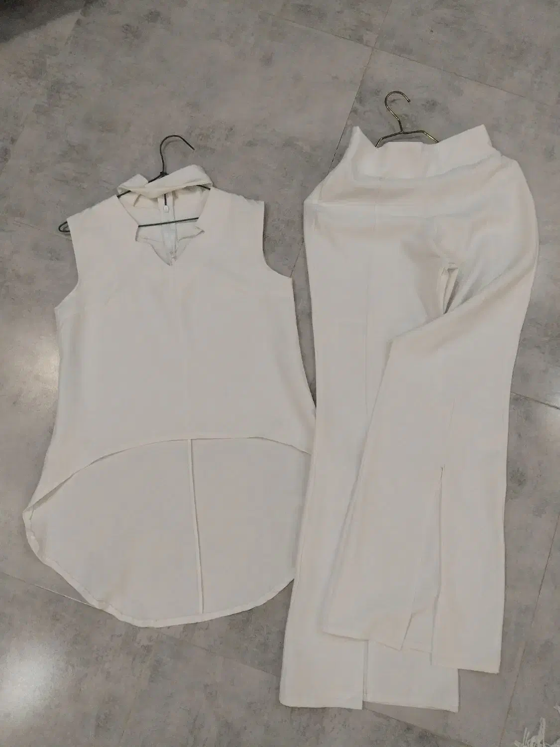 لباس حریر|لباس|کلارآباد, |دیوار