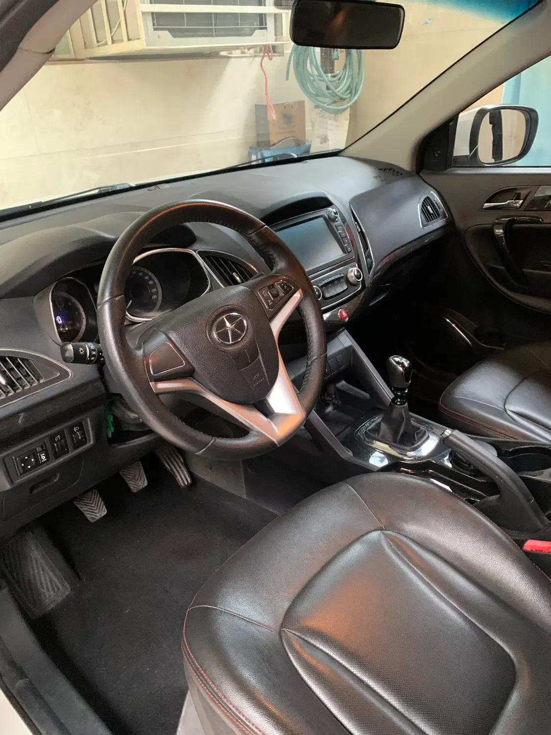 Jac s5 دنده ای صفر کم کار رخ ۱۴۰۴|خودرو سواری و وانت|بندرعباس, |دیوار