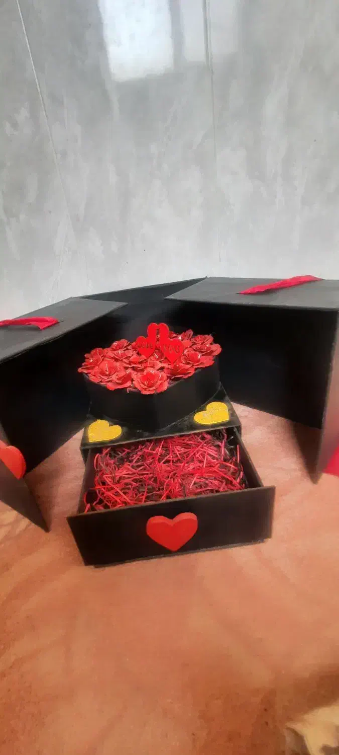 باکس گل ولنتاین|صنایع دستی و سایر لوازم تزئینی|قم, قلعه کامکار|دیوار