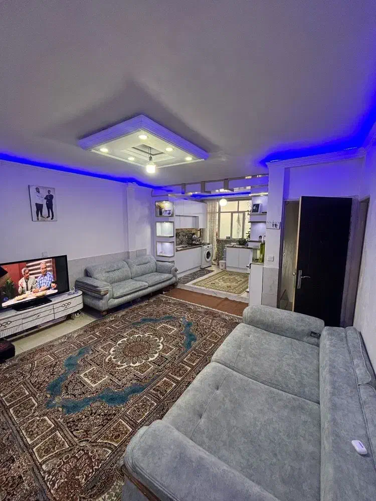 فروش آپارتمان۷۵متری طبقه۲حصارک پائین اسلامشهر|فروش آپارتمان|اسلام‌شهر, شهرک سعیدیه|دیوار