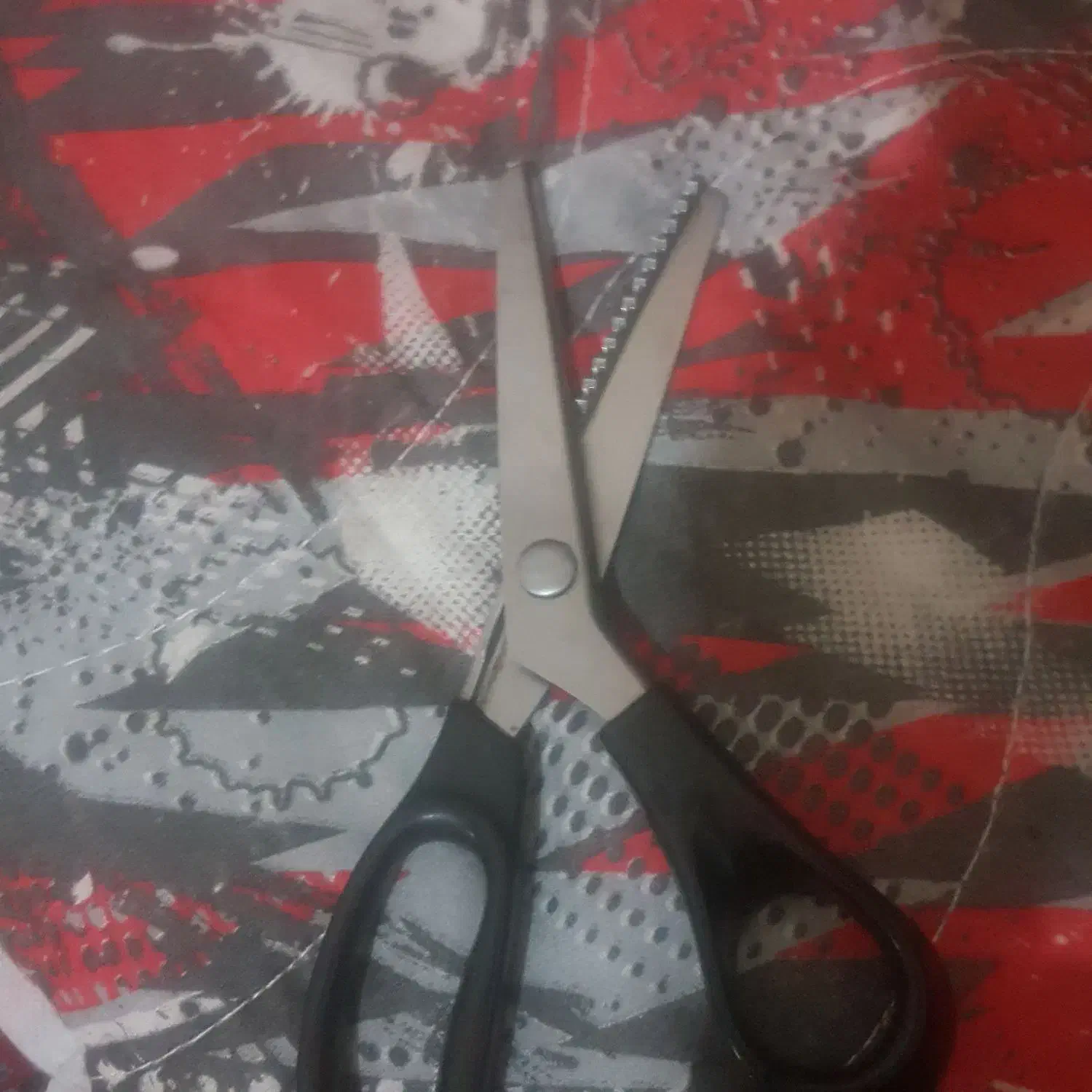 فروش قیچی دالبر|لوازم خیاطی و بافتنی|قم, ولیعصر|دیوار