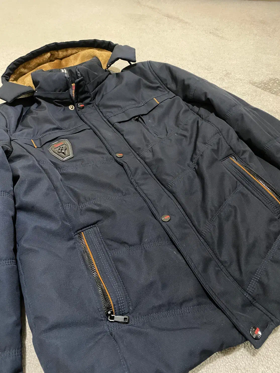 کاپشن اصلی نو و پالتو مردانه|لباس|کرمانشاه, |دیوار