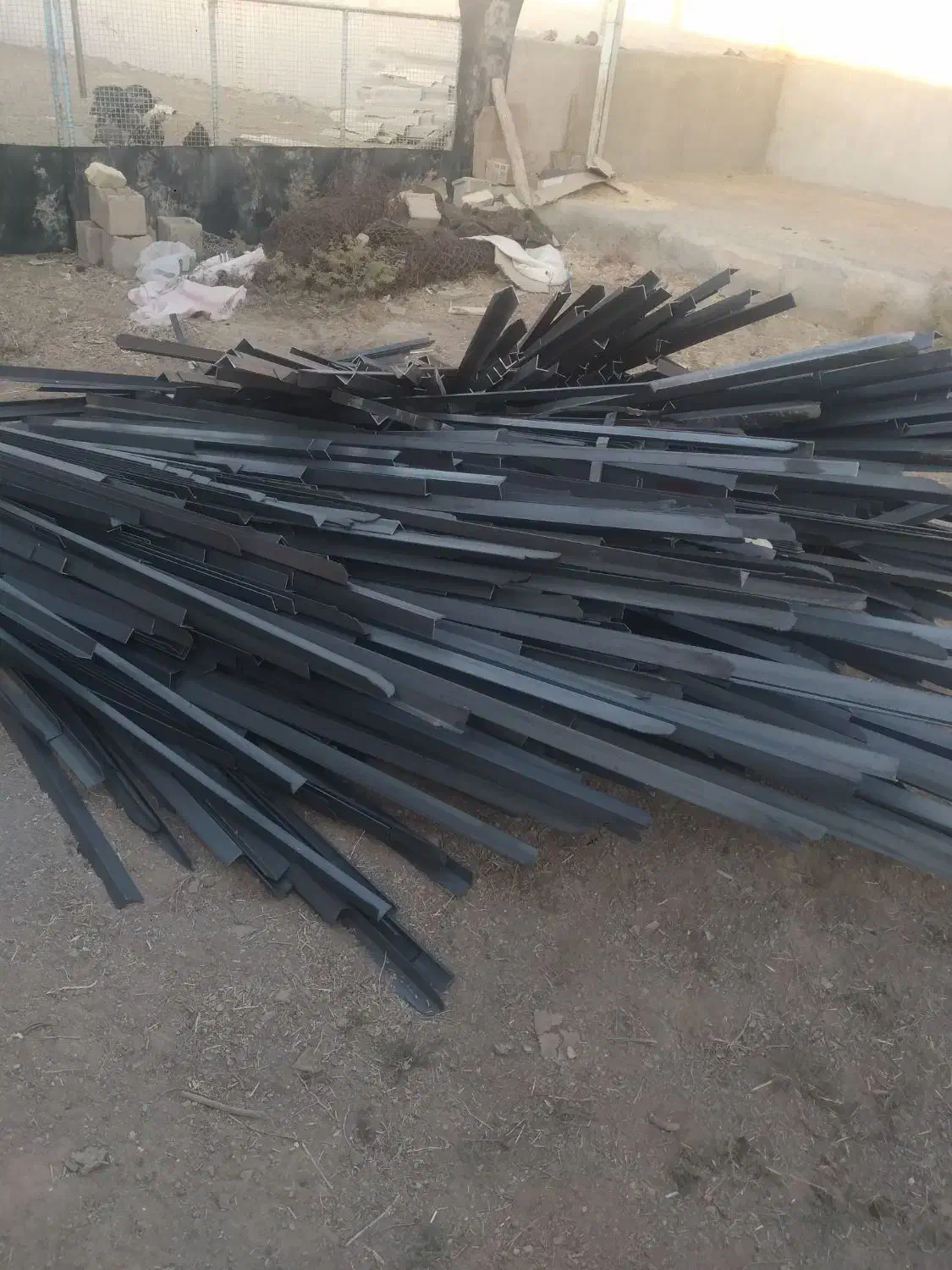 ضایعات اهن (نبشی)|عمده‌فروشی|اصفهان, مفتح|دیوار