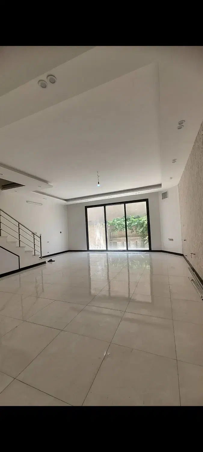 شاهین شهر ۱۰۵ متر خانه کارگر بوستان مشابه با صفر|فروش خانه و ویلا|شاهینشهر, خانه کارگر|دیوار