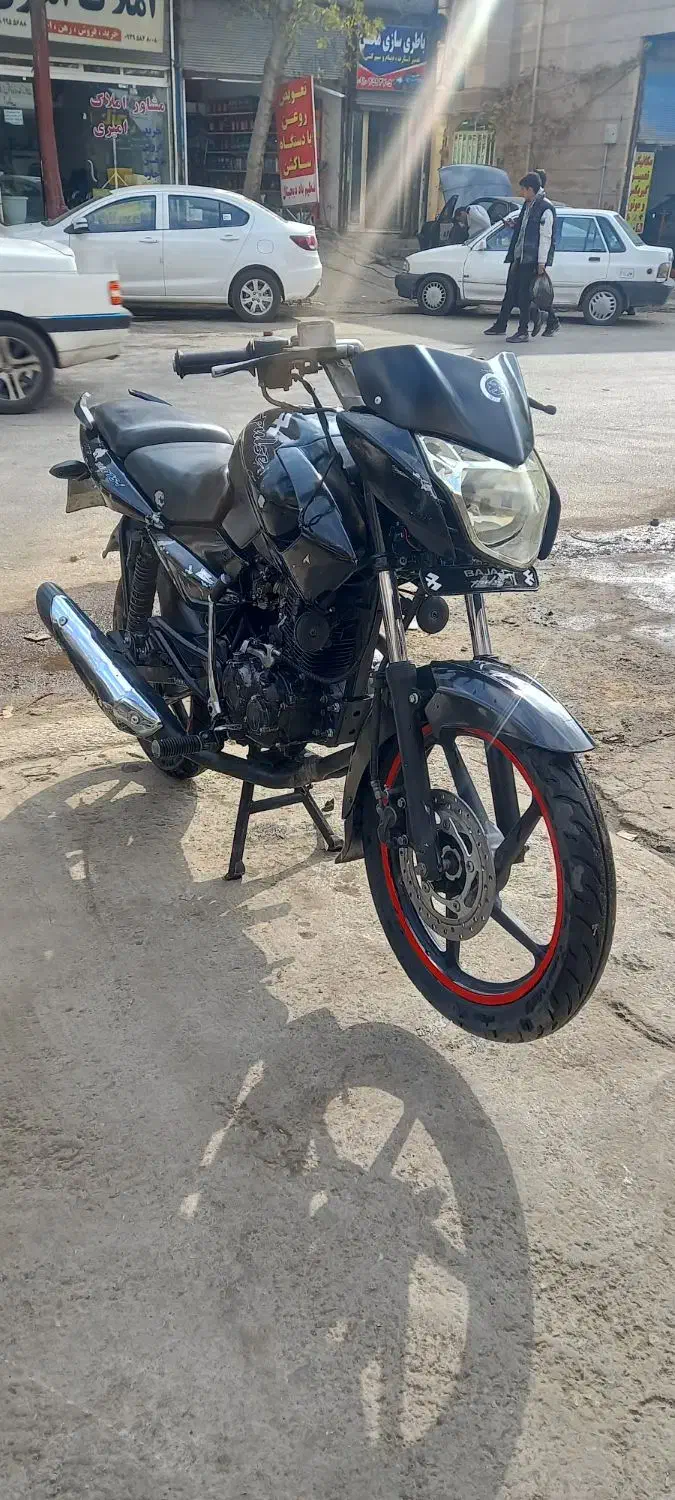 موتور پالس ۱۳۵|موتورسیکلت|کرمانشاه, |دیوار