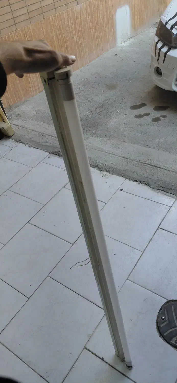 مهتابی تک قلو با لامپ ال ای دی|لامپ و چراغ|اصفهان, جلالیه|دیوار