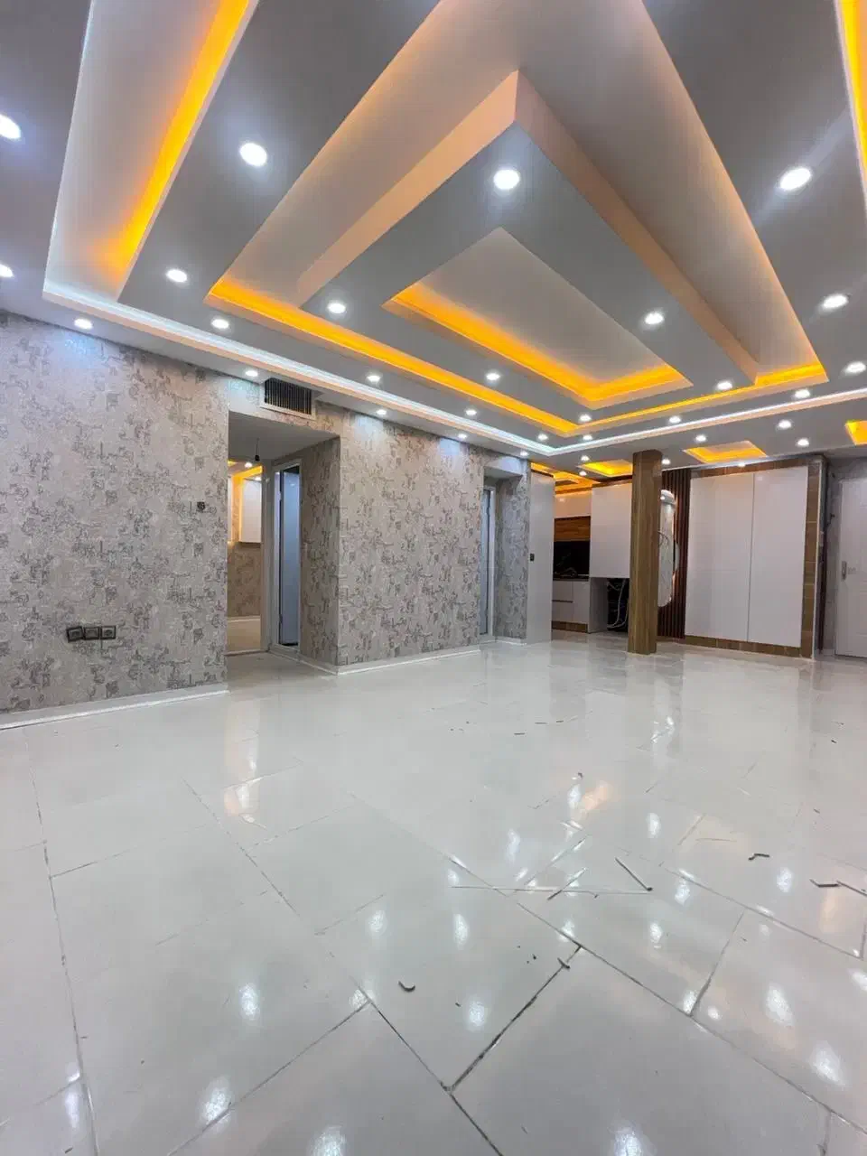 آپارتمان ۹۵ متری ۲ خوابه کوهپایه الماس شهر|فروش آپارتمان|پرند, فاز ۲|دیوار