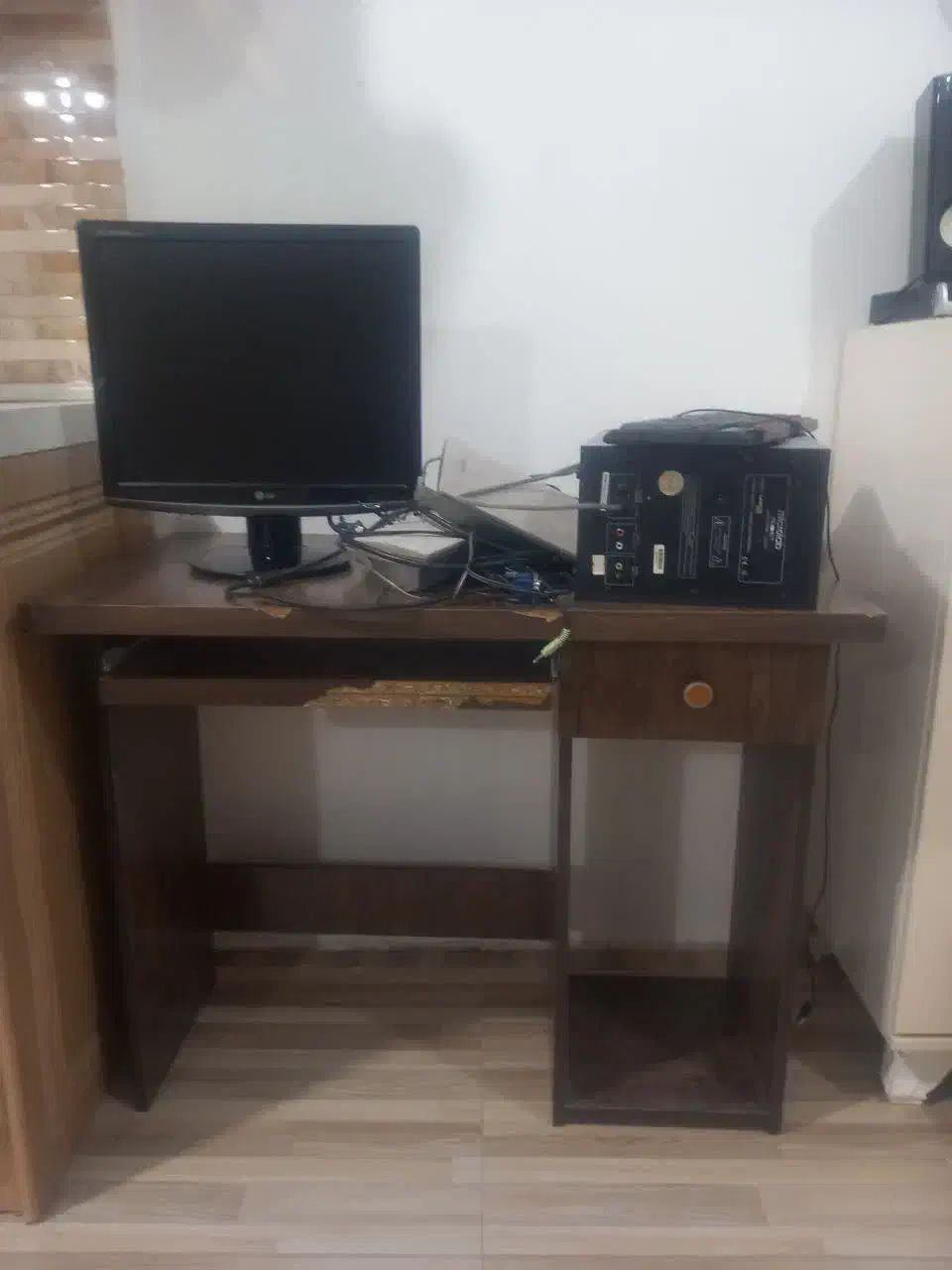 میز کامپیوتر|میز تحریر و کامپیوتر|خرمآباد, |دیوار