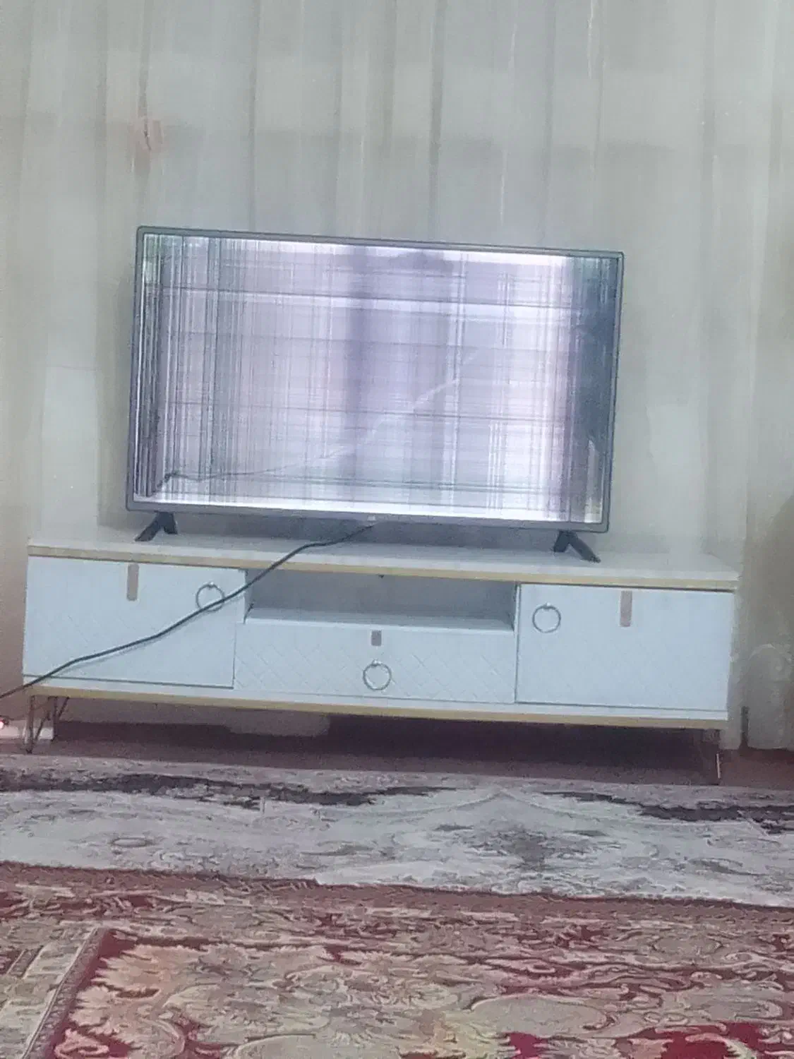 تلویزیون پنل شکسته|تلویزیون و پروژکتور|اقبالیه, |دیوار