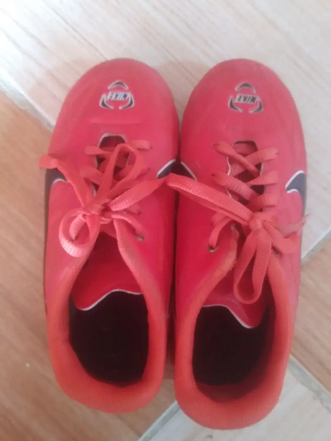 کفش ورزشی|کیف، کفش، کمربند|رامهرمز, |دیوار