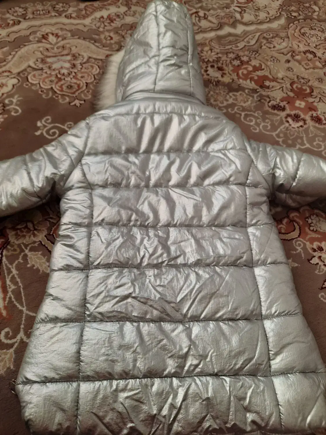 کاپشن نقره ای ۷سال|کفش و لباس بچه|ماهدشت, |دیوار