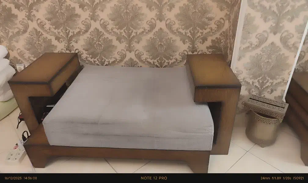 مبل راحتی هفت نفره|مبلمان خانگی و میز عسلی|اندیشه, اندیشه فاز ۱|دیوار