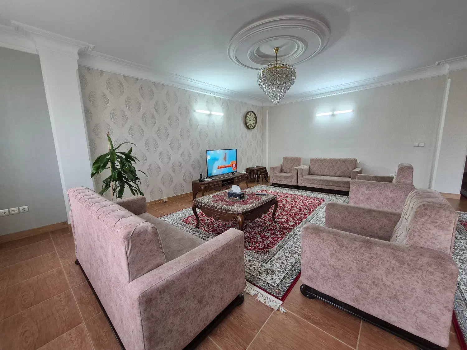 مبل راحتی 8 نفره بدون میز وسط.|مبلمان خانگی و میز عسلی|رودسر, |دیوار