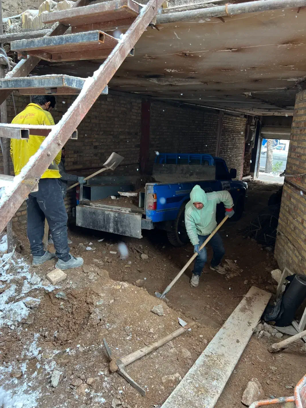 حمل نخاله با نیسان خاور بابکتی و کارگر تمام نقاط|خدمات حمل و نقل|تهران, تجریش|دیوار