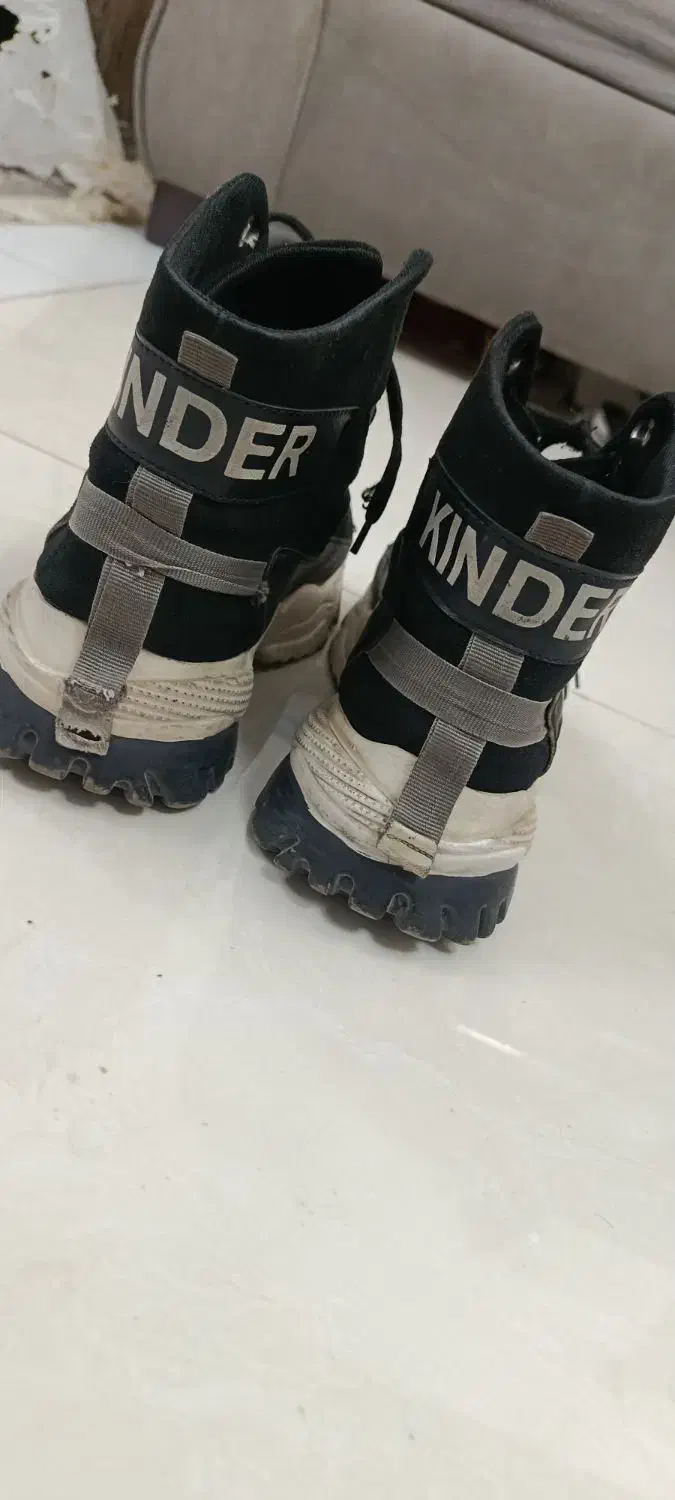 کفش اسپرت|کیف، کفش، کمربند|مشهد, سجادیه|دیوار