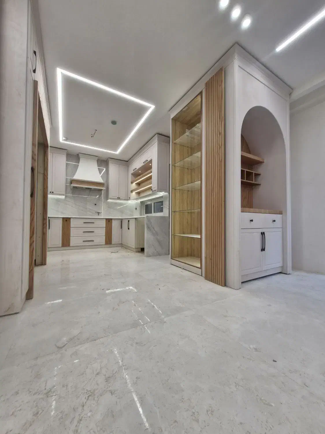 لاین نوری نورپردازی وبرقکاری|خدمات پیشه و مهارت|بیرجند, |دیوار