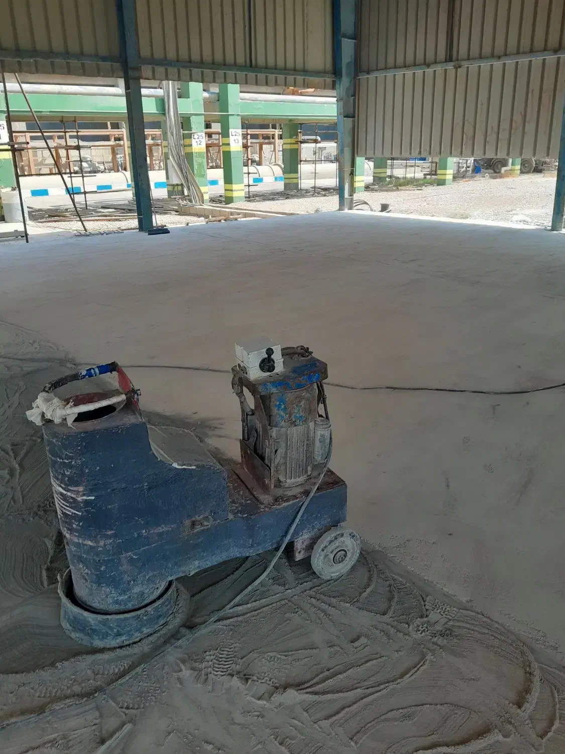 کفساب سنگ ساب بتن دستگاه کفسابی بتن  ساب زن کارون|خدمات نظافت|بندر امام خمینی, |دیوار