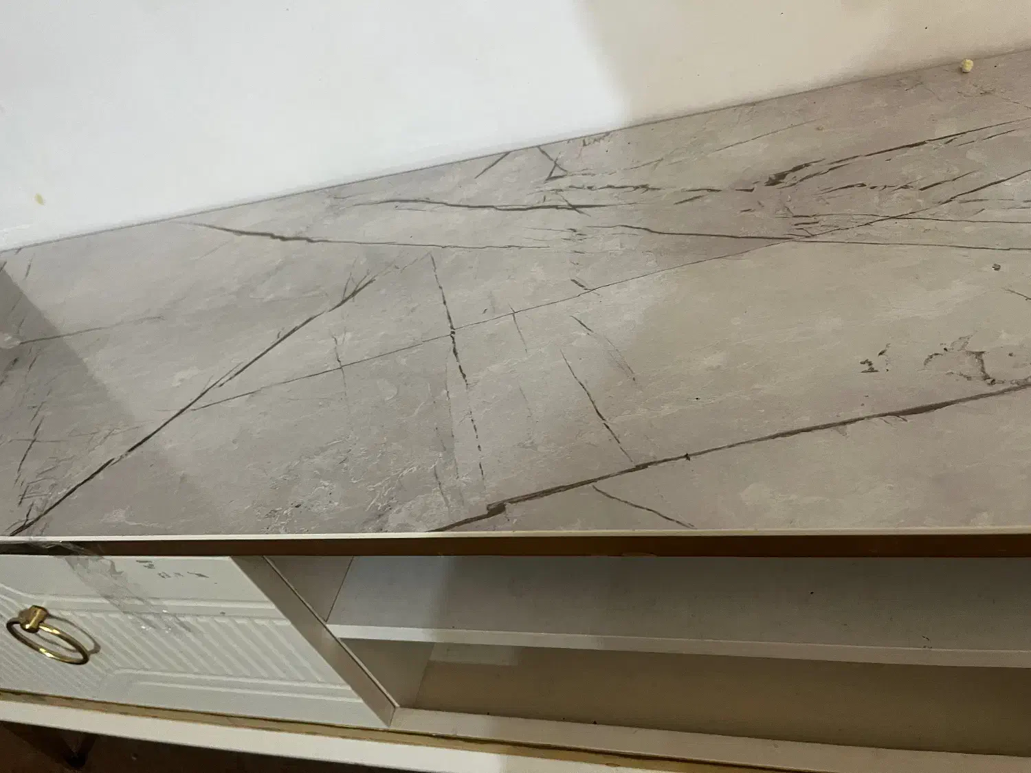 میز تی وی|میز تلویزیون|قره ضیاالدین, |دیوار