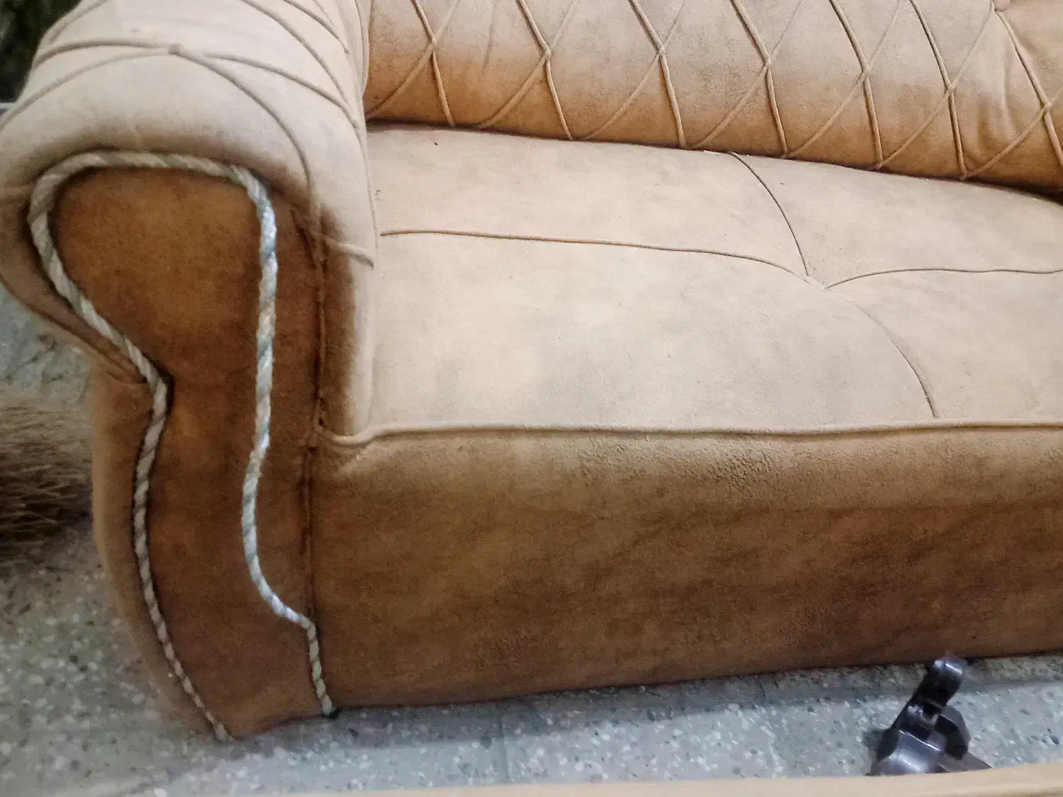 دو عدد مبل سالم|مبلمان خانگی و میز عسلی|ارومیه, |دیوار