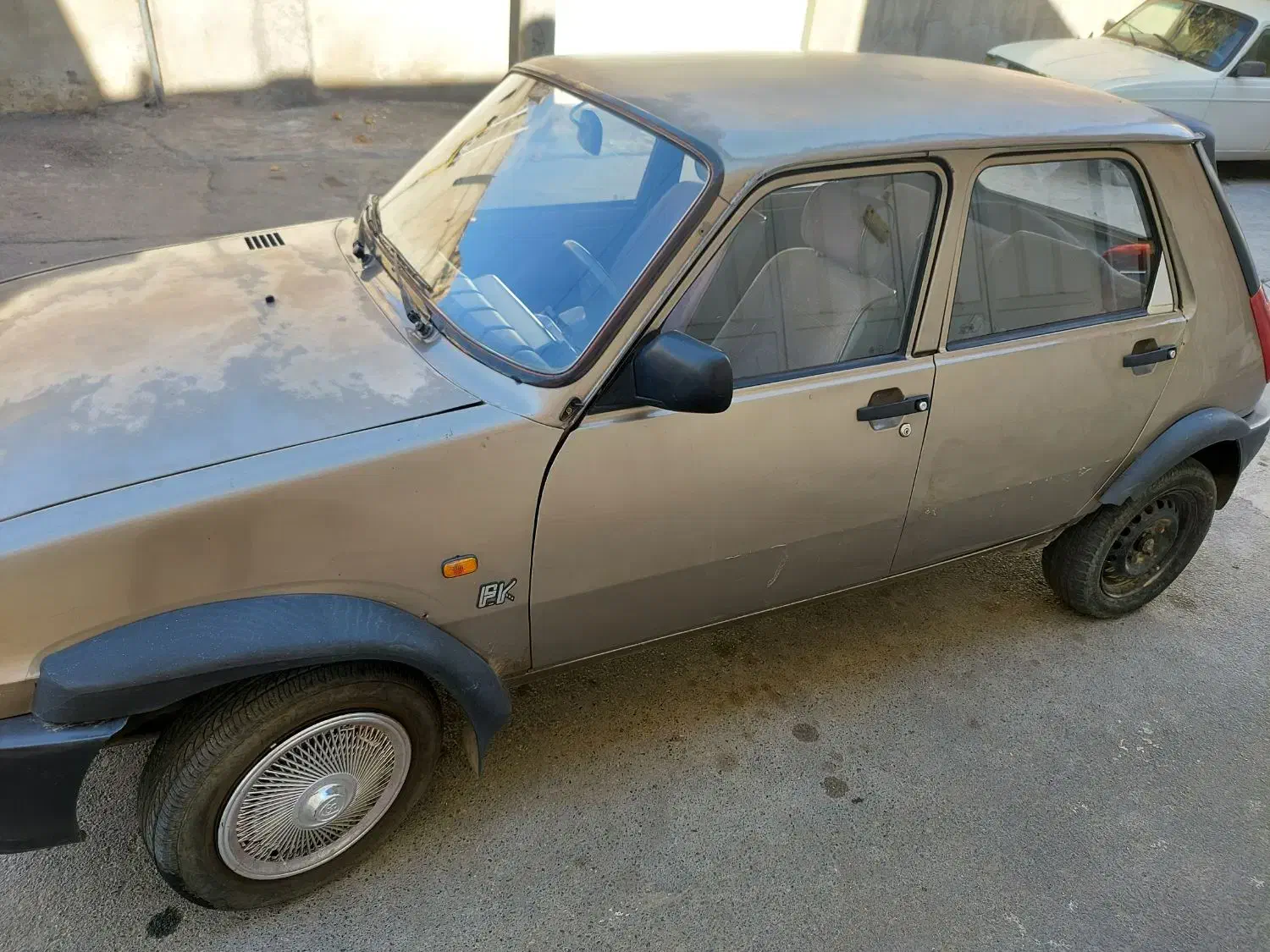 پی کی ۸۳|خودرو سواری و وانت|لنجان, |دیوار