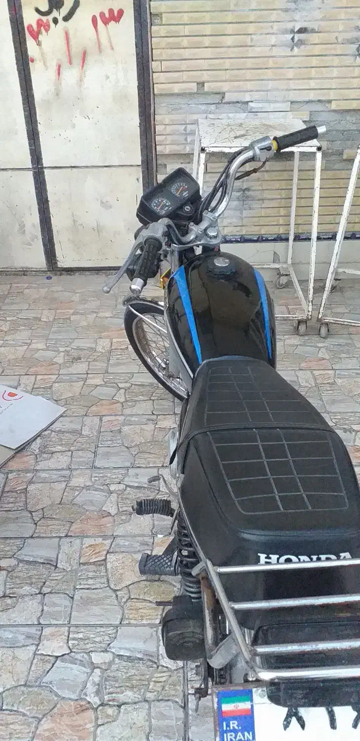 موتور سالم۱۲۵|موتورسیکلت|قشم, |دیوار