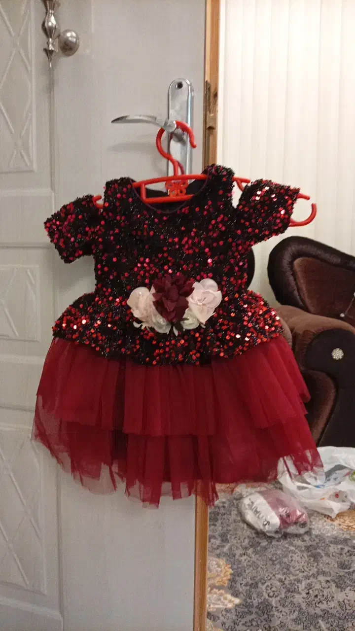 تعدادی لباس زنانه و بچه گانه|لباس|تبریز, |دیوار