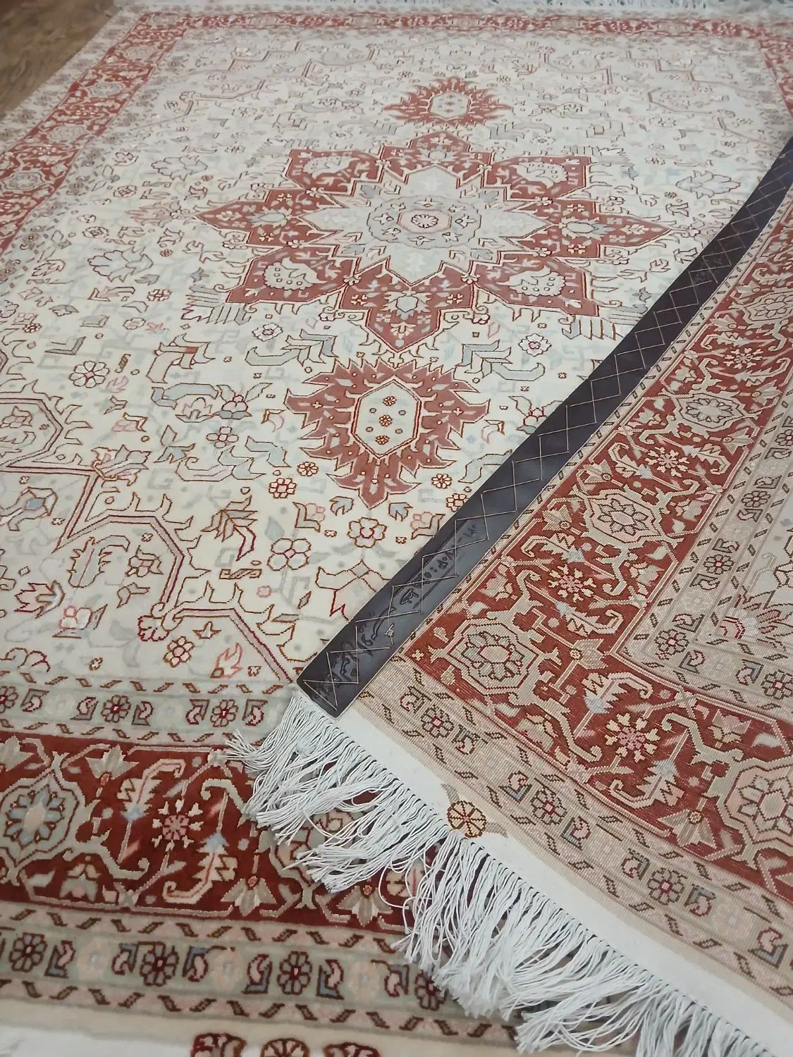 قالیچه هریس گل ابریشم|فرش|تهران, نارمک جنوبی|دیوار