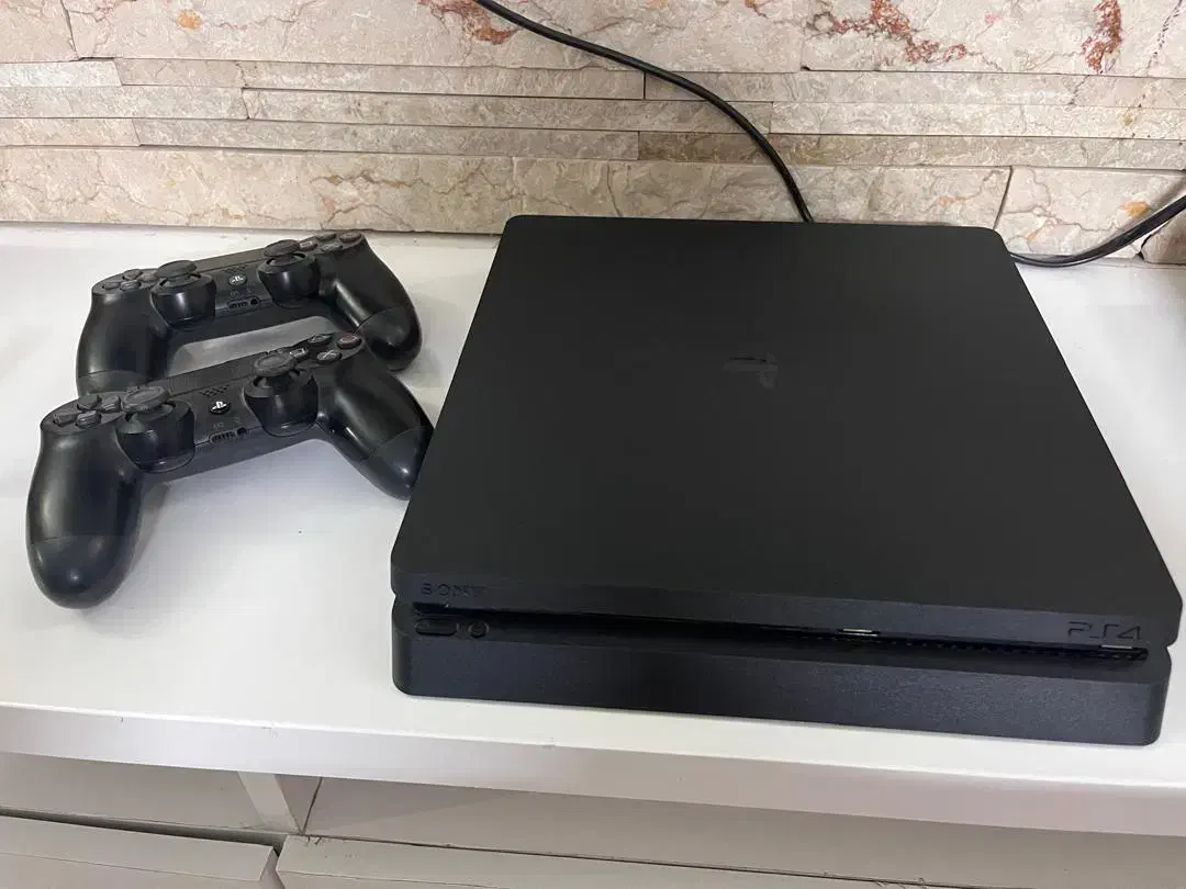 ps4 slim 1T کپی خور|کنسول، بازی ویدئویی و آنلاین|مشهد, حسابی جنوبی (شهرک غرب)|دیوار